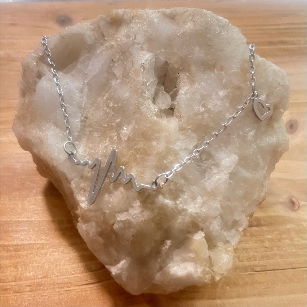 Silver Heartbeat Necklace Heart Charm Pendant EKG Pulse Chain Jewelry -Gift -New